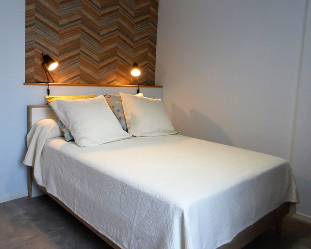 Bedroom 2, Maison d'hôtes la Bignone, Gard