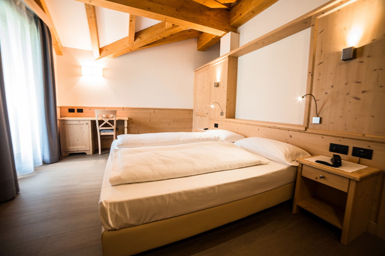 Bedroom 4, Hotel Garnì Paradisi, Trento