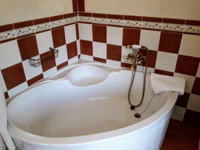 Bathroom 4, Hospedería Santa Elena, Ciudad Real