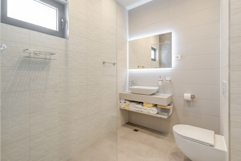 Bathroom 5, Villa Luna Podstrana, Podstrana