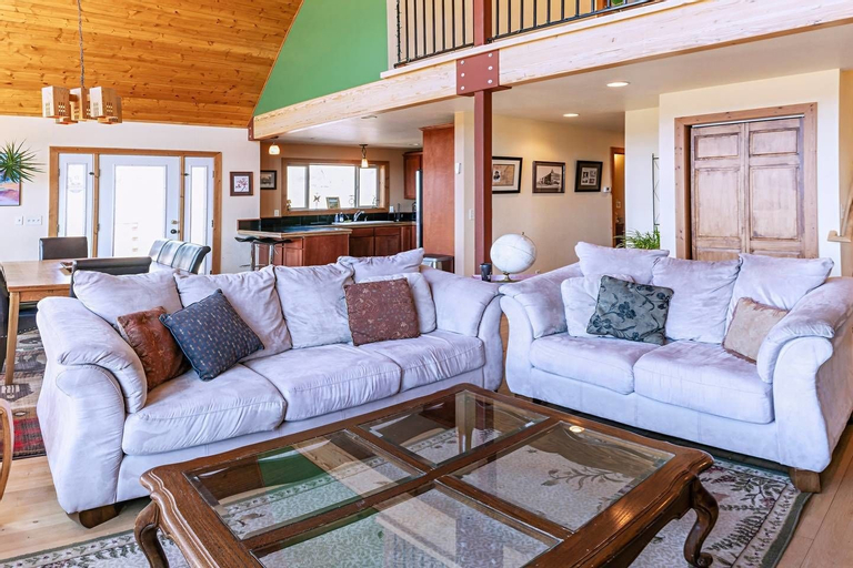 Others 5, Sunset Chalet - 2600 Sq.ft. Multi-seasonal Retreat, Jackson