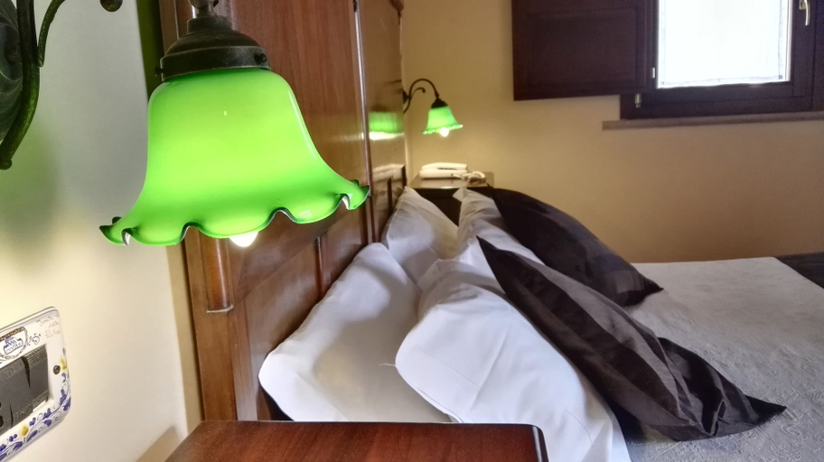 Bedroom 5, Villa Tasca, Catania
