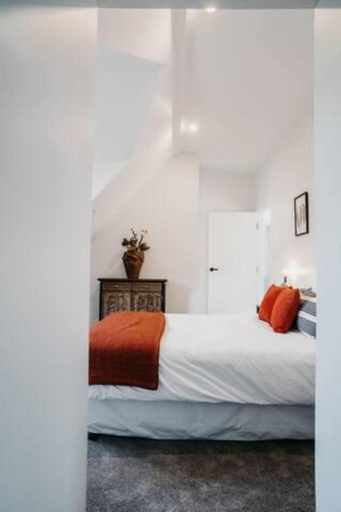 Bedroom 3, The Red Door B&B, Berkshire