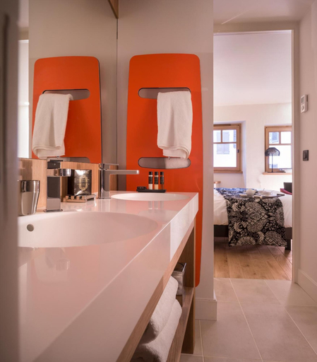 Bathroom, Les Loges Annecy Vieille ville, Haute-Savoie
