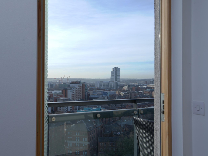 Others 3, Central Leeds Penthouse, Leeds