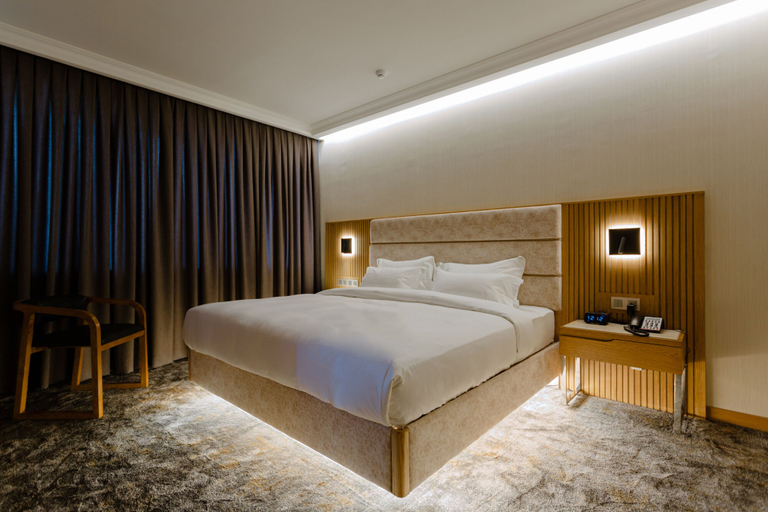 Bedroom 4, Frankfort Hotel & Spa, Qibray