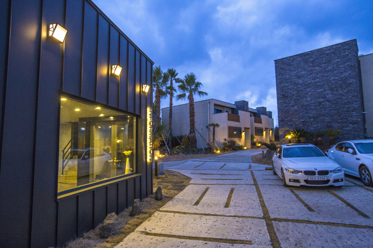 Exterior & Views 2, Leeum Island Spa & Pool Villa, Jeju