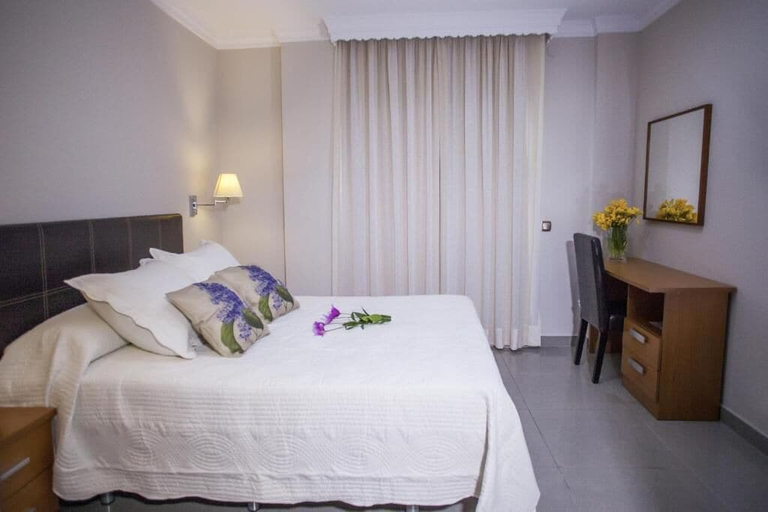 Bedroom 3, Hotel Bajamar, Málaga