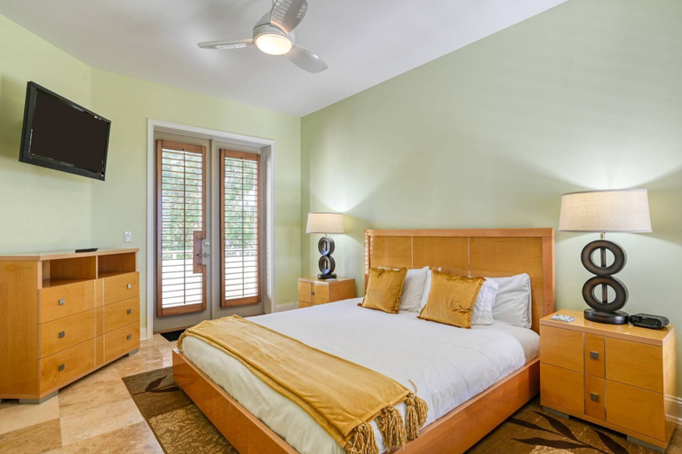 Bedroom 3, Pelicans Point, Saint Johns