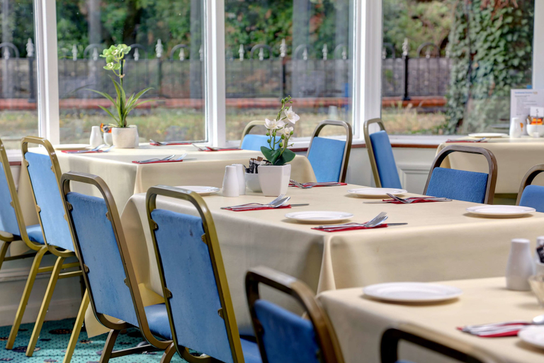 Food & Drinks 5, Sure Hotel by Best Western Reading, Wokingham