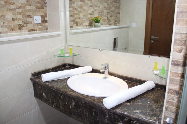 Bathroom 4, Saray Hotel, Amman