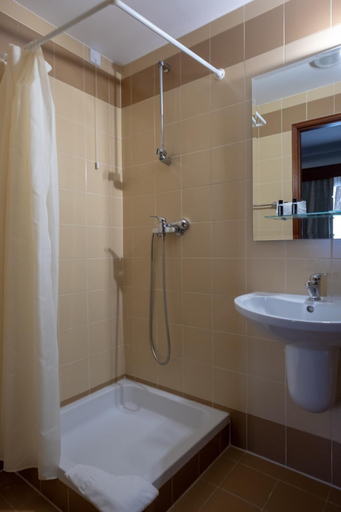 Bathroom 4, Hotel Peregrinos de Fátima by Umbral, Ourém