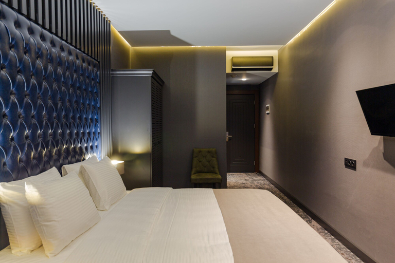 Bedroom 3, Tapis Rouge Design Boutique Hotel, Batumi