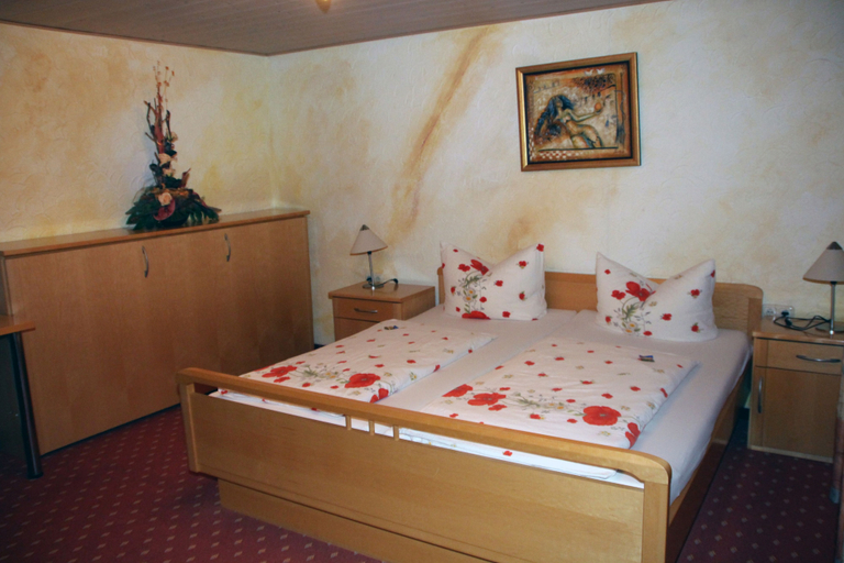 Bedroom 3, Gasthof Adler, Augsburg
