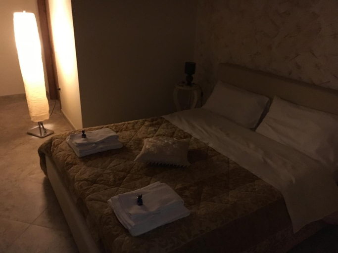 Room 3, Jenny's House, Caserta