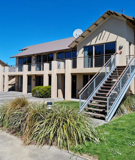 Exterior & Views 2, Methven Motels & Apartments, Ashburton