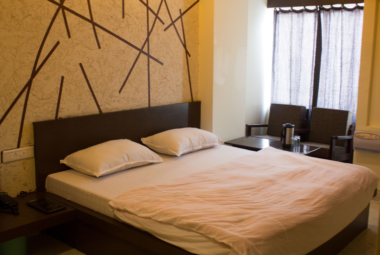 Bedroom 2, Hotel Holiday Home, Jaipur