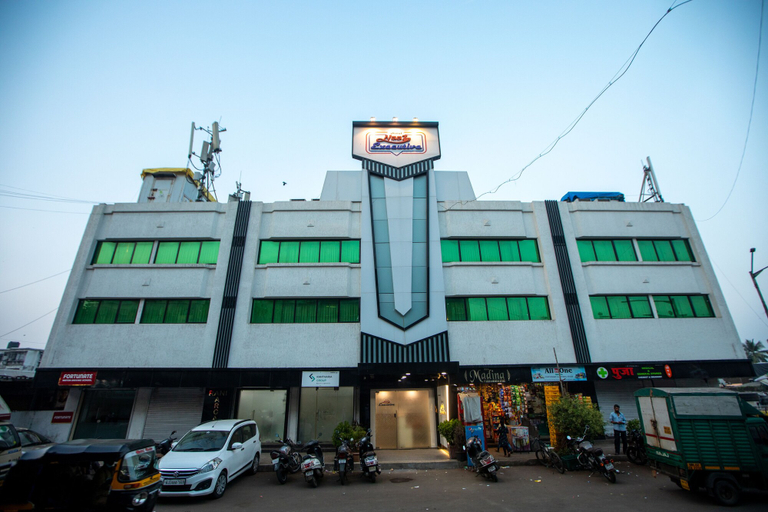 Exterior & Views 2, Hotel Naaz Executive Near T2 Airport, Mumbai Suburban