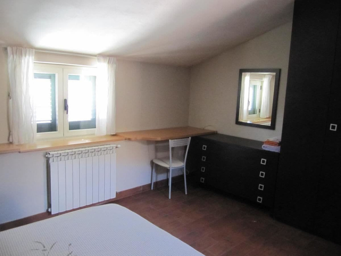 Bedroom 2, Alloggiando da Carmela, Salerno