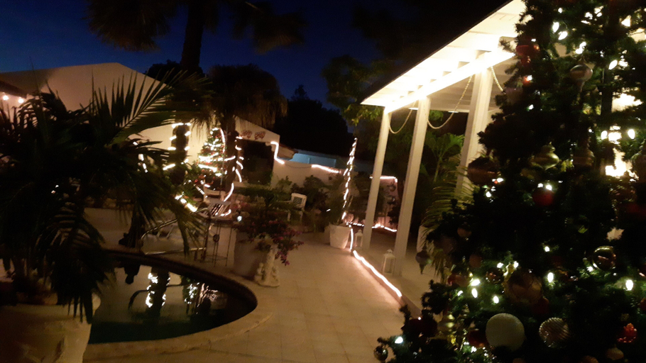 Exterior & Views 2, Chez Lilly