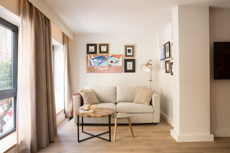 Others 5, Puerta Catedral Suites, Sevilla