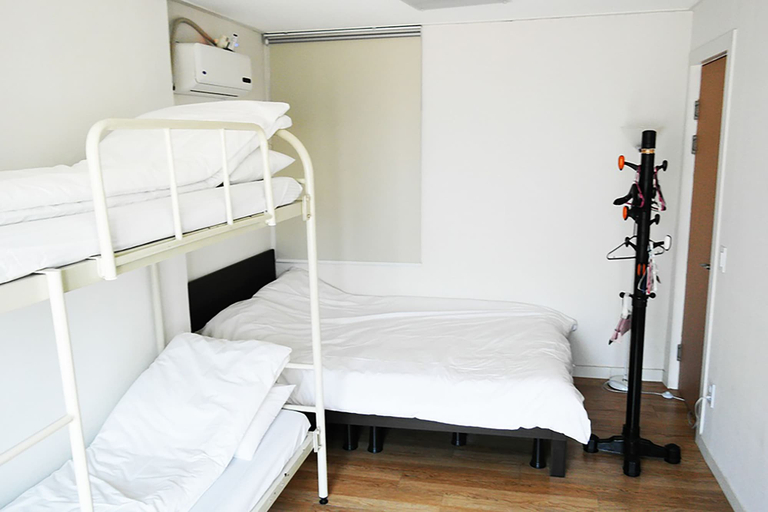Bedroom 3, Agit Guesthouse, Jung