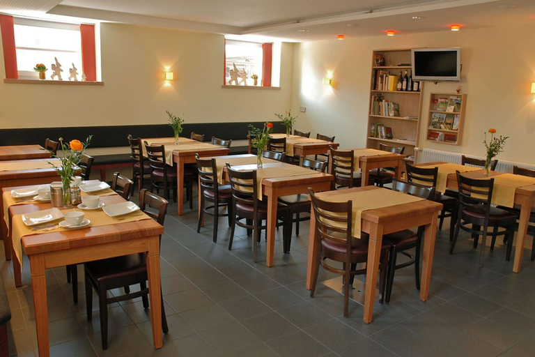 Food & Drinks 5, RotHweinHotel, Kitzingen