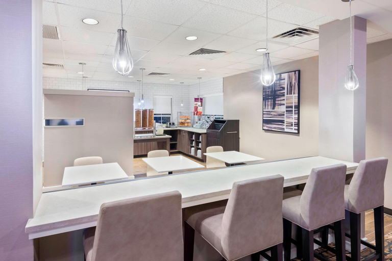Food & Drinks 5, Residence Inn by Marriott Tampa Sabal Park/Brandon, Hillsborough