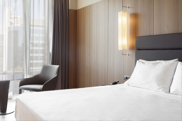 Bedroom 2, AC Hotel Diagonal L'Illa by Marriott, Barcelona