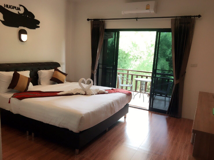 Bedroom 24