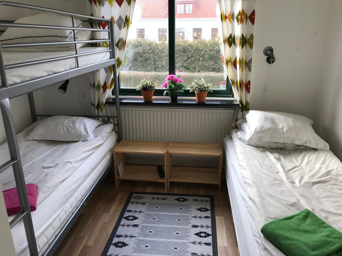 Bedroom 2, Bruksparkens Vandrarhem, Vellinge