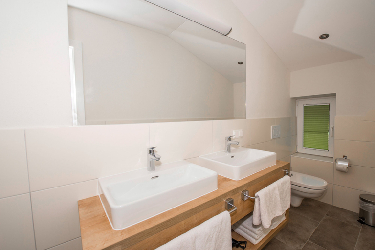Bathroom 4, Appartements Auszeit, Zell am See