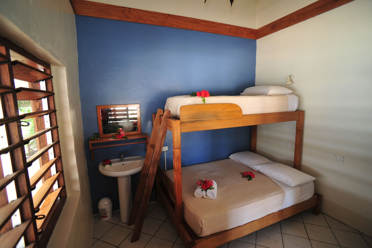 Bedroom 3, Hideaway Island Resort, Mele