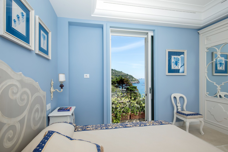 Bedroom 4, Villa Ibiscus, Napoli