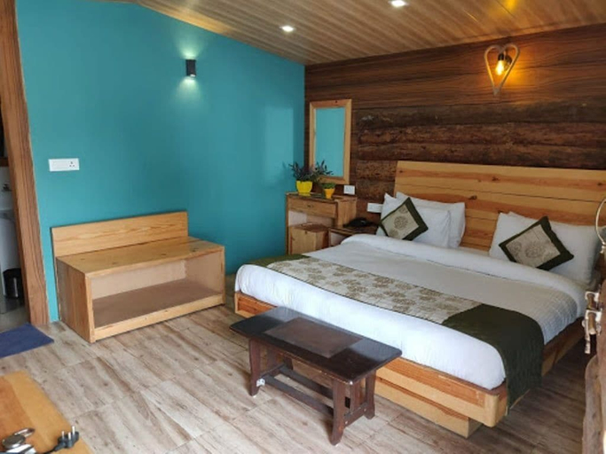 Bedroom 1, Jharipani Castle, Dehradun