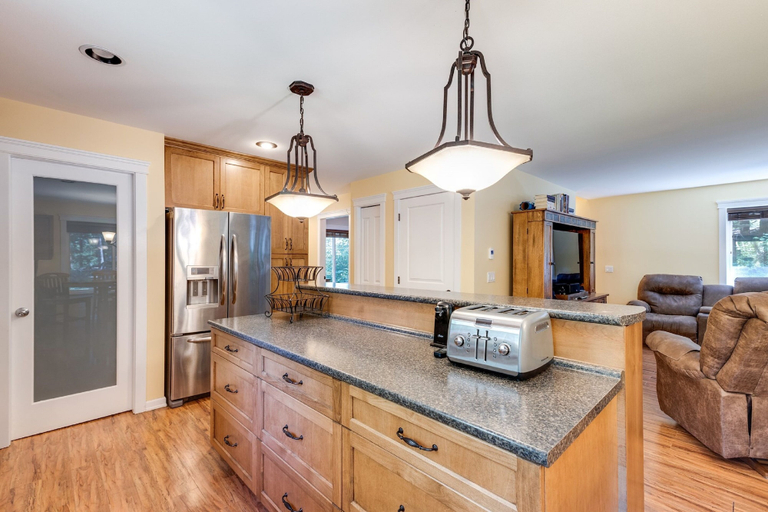 Others 4, 22MBR - Hot Tub - Wi-Fi - BBQ - Pets OK - Sleeps 8, Whatcom