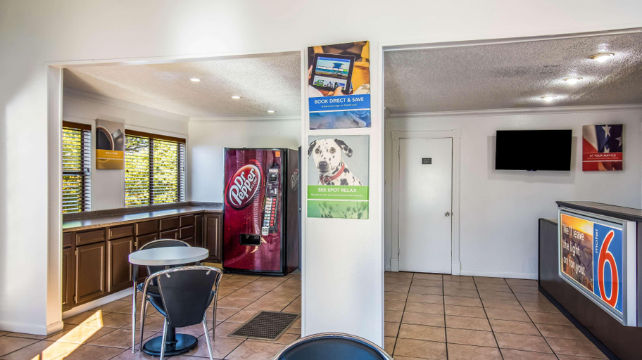 Public Area 5, Econo Lodge Inn & Suites, Garland