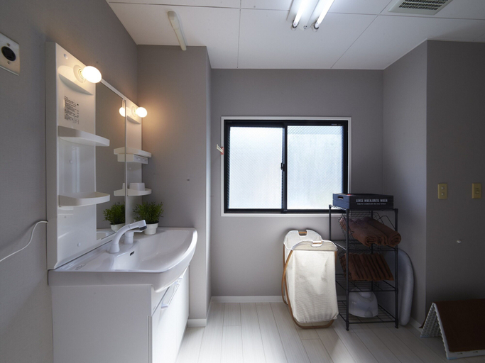 Bathroom 4, Oyado Kinokuniya Ginya Machi, Nagasaki