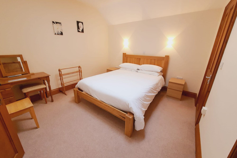 Bedroom 3, The Victorian Barn self catering holidays with pool & hot tubs, Dorset