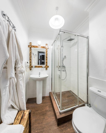 Bathroom 3, Hotel Bavaria, Anapskiy rayon