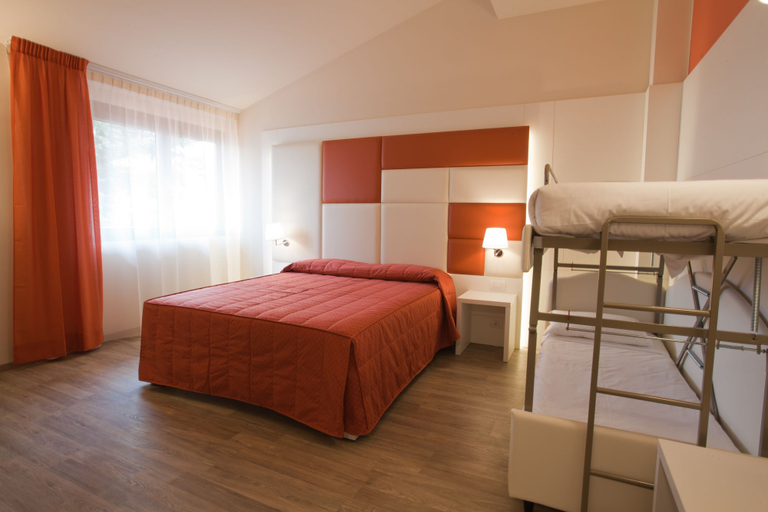 Bedroom 3, Hotel Sirio, Sure Hotel Collection by Best Western, Bergamo