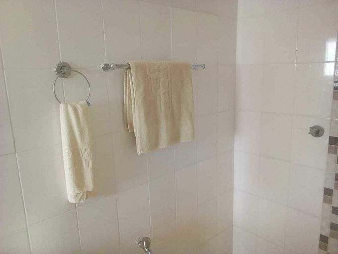 Bathroom 3, Starwood Gardens, Kirinyaga Central