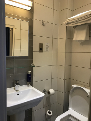 Bathroom 4, The Eaton Townhouse, London