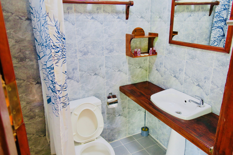 Bathroom 4, SpringRiver Resort, Hinboon