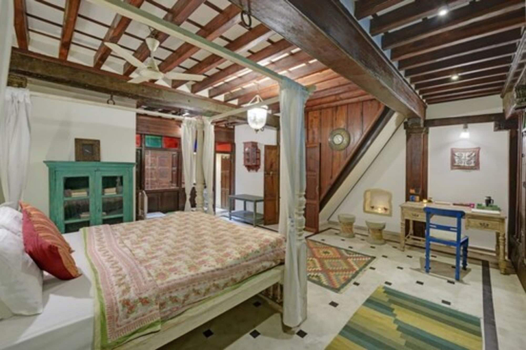 Bedroom 5, Dodhia Haveli, Ahmadabad