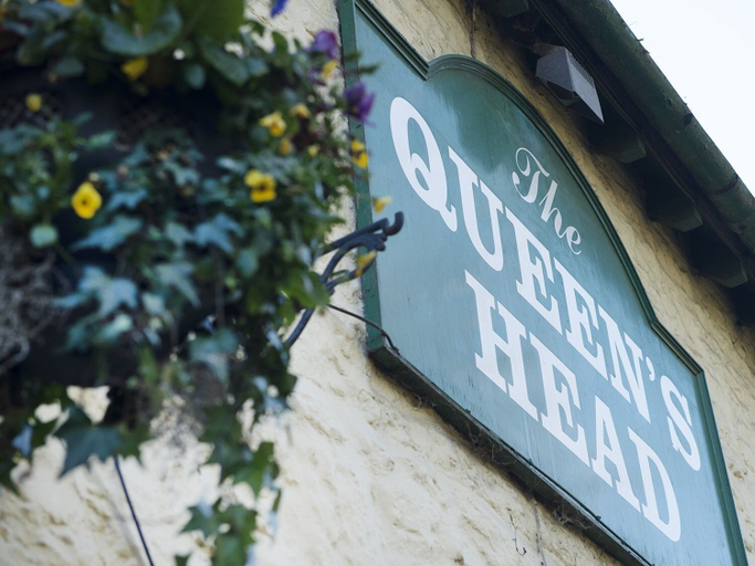Exterior & Views 2, The Queens Head, Oxfordshire