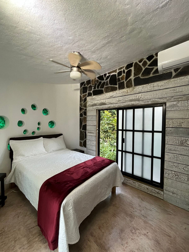 Bedroom, Cerveceria James Hotel y Spa, Xilitla