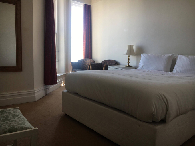 Bedroom 2, Balmoral Hotel, Poole