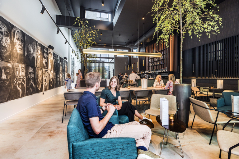 Others 5, Hotel Beila, Limburg