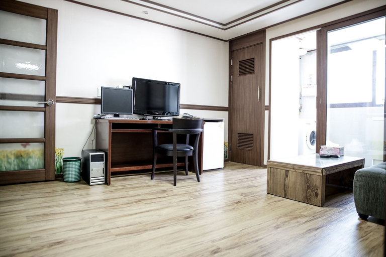 Others 4, Hill Stay Hotel Residence, Gumi